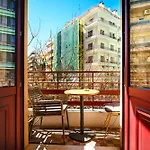 The Maroon Bottle テッサロニキ