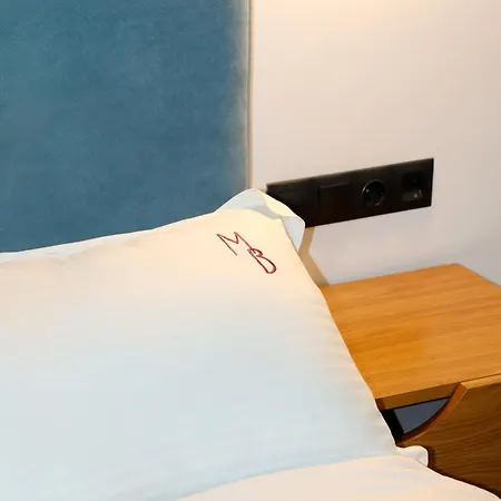 The Maroon Bottle Luxury Apart-hotel Tessalónica