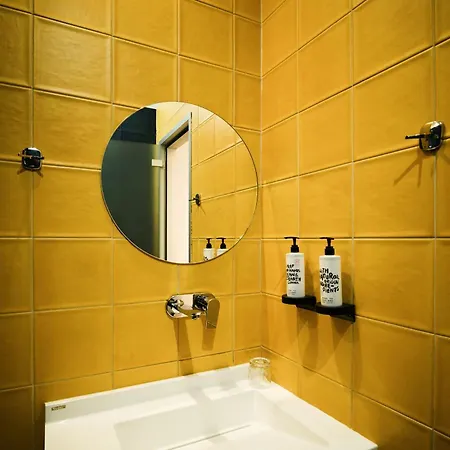 Hotel The Maroon Bottle Thessaloniki