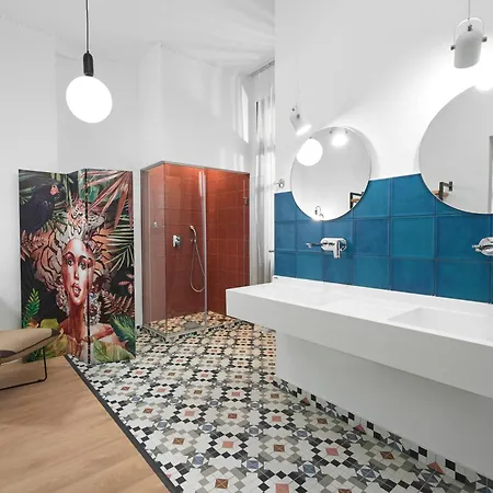 Hotel The Maroon Bottle Thessaloniki