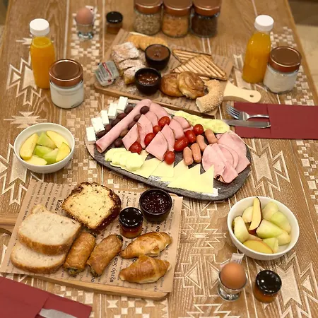 Aparthotel The Maroon Bottle Luxury Thessaloniki