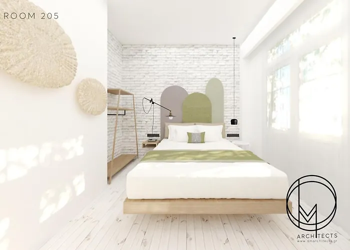 The Maroon Bottle 4* Salonic