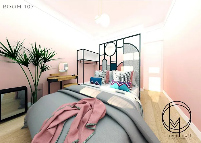 Hotel The Maroon Bottle