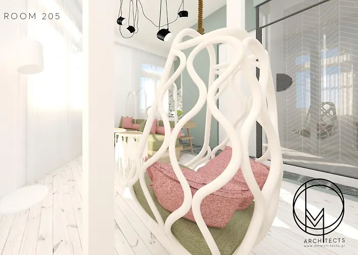 The Maroon Bottle Hotel Salonic